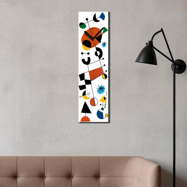 orologio da parete di tipo verticale con decori ispirati all'artista Mirò