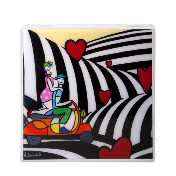 umidificatore per radiatore e vaso di design in ceramica bianca con decoro frontale 