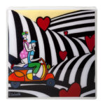 umidificatore per radiatore e vaso di design in ceramica bianca con decoro frontale