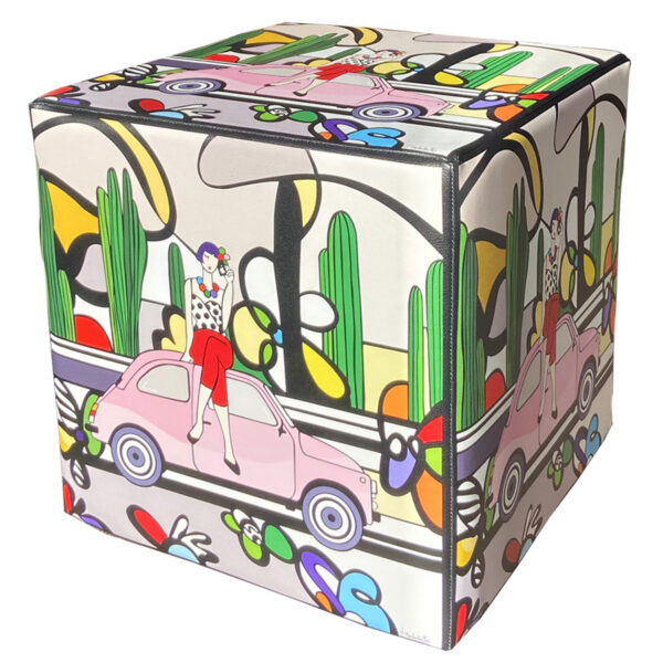 Cubolibre 40x40x40 in ecopelle stampato con uno stile artistico Pop